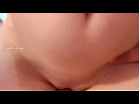 ❤️ Opamning xonasida uxlab yotib, men shunday uyg'ondim Sluts uz.com-fullporner.ru ❌❤